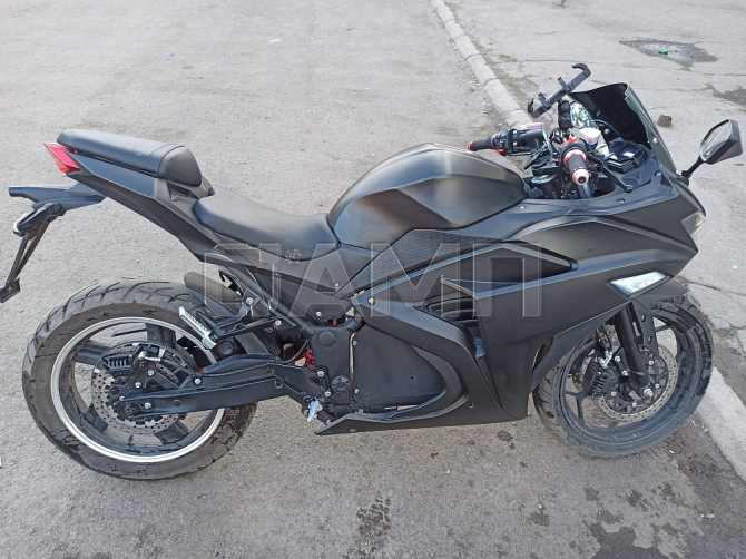 Электро мотоцикл Yamaha R3 Макеевка - изображение 6