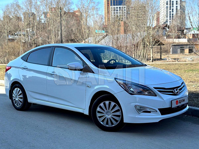 Hyundai Solaris, 2016 год в Новосибирске Новосибирск - изображение 2