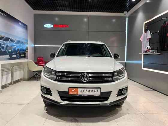 Volkswagen Tiguan, 2013 год в Новосибирске Новосибирск