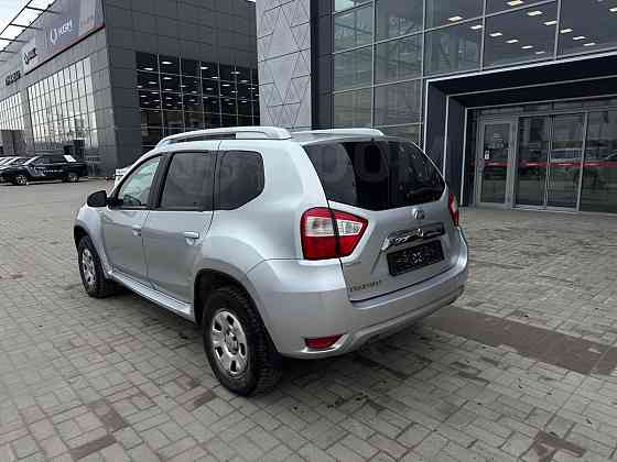 Nissan Terrano, 2015 год в Новосибирске Новосибирск