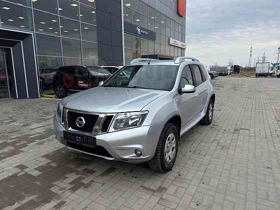 Nissan Terrano, 2015 год в Новосибирске Новосибирск