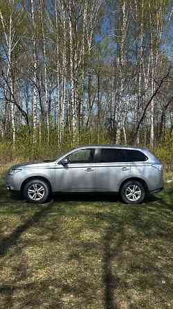 Mitsubishi Outlander, 2013 год в Новосибирске Новосибирск
