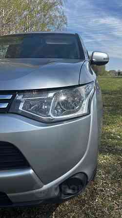 Mitsubishi Outlander, 2013 год в Новосибирске Новосибирск