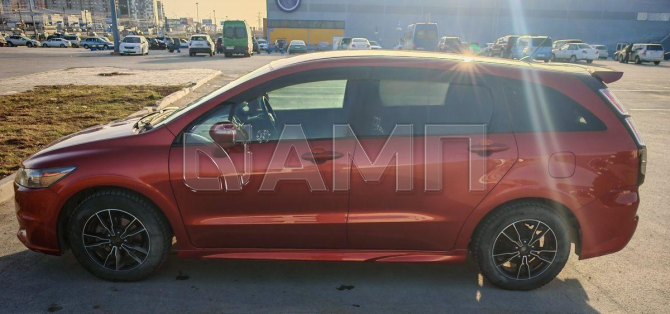 Honda Stream, 2012 год в Новосибирске Новосибирск - изображение 2