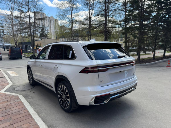 Geely Monjaro, 2024 год в Новосибирске Новосибирск