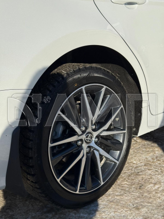 Toyota Camry, 2021 год в Новосибирске Новосибирск - изображение 3