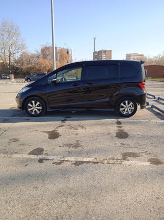 Honda Freed, 2010 год в Новосибирске Новосибирск