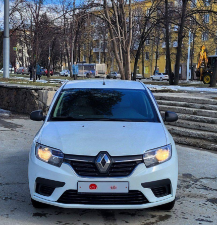 Renault Logan, 2018 год в Новосибирске Новосибирск