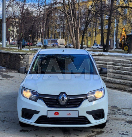 Renault Logan, 2018 год в Новосибирске Новосибирск - изображение 2