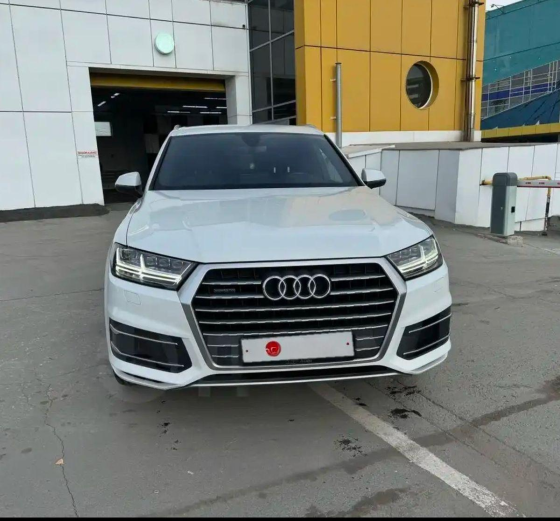 Audi Q7, 2018 год в Новосибирске Новосибирск