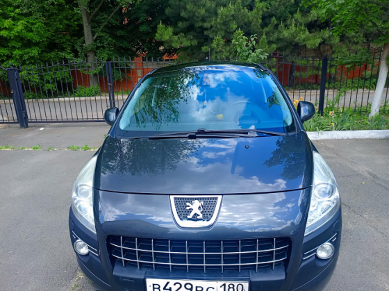 Продам кроссовер Peugeot 3008 Донецк