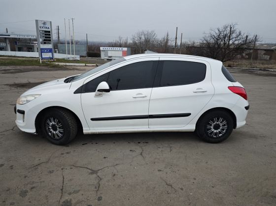 Продам Peugeot 2010 г. Донецк