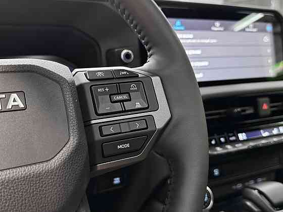 Продажа Toyota Land Cruiser Prado, 2024 год в Москве Москва