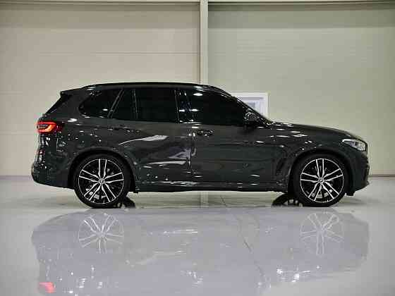 Продажа BMW X5, 2022 год в Москве Москва