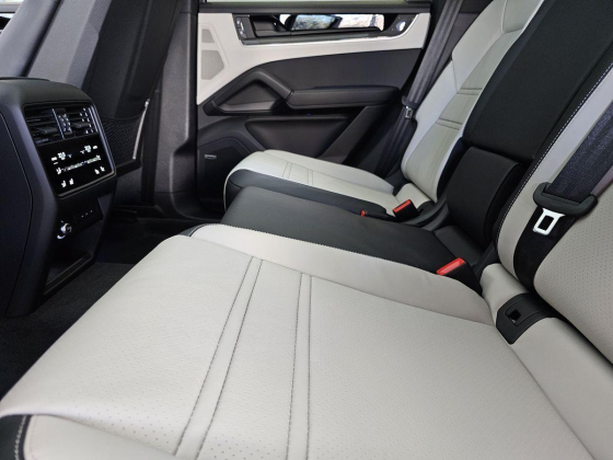 Продажа Porsche Cayenne, 2024 год в Москве Москва
