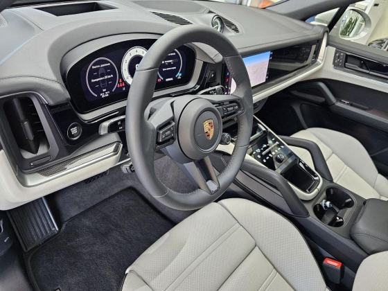Продажа Porsche Cayenne, 2024 год в Москве Москва
