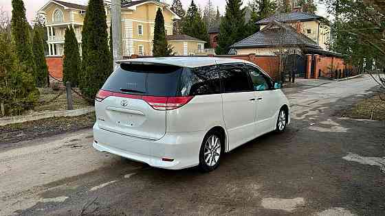 Продажа Toyota Estima, 2010 год в Москве Москва