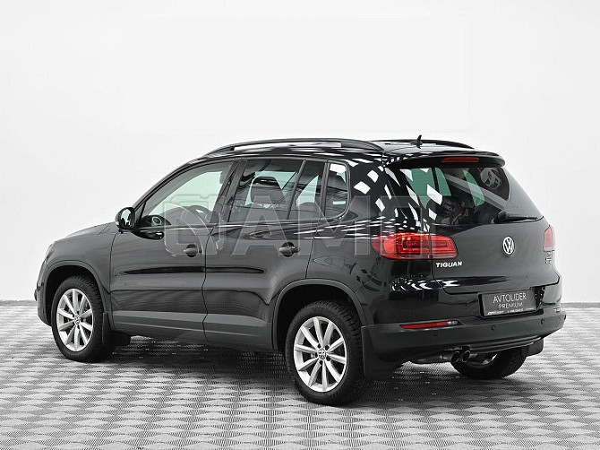 Продажа Volkswagen Tiguan, 2016 год в Москве Москва - изображение 8