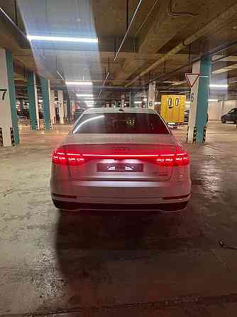 Продажа Audi A8, 2022 год в Москве Москва