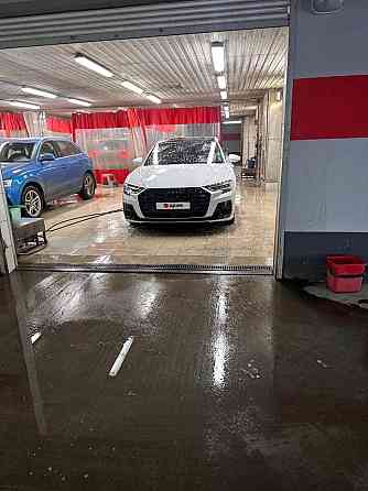 Продажа Audi A8, 2022 год в Москве Москва
