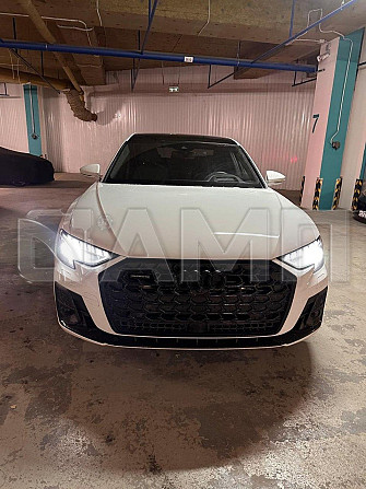 Продажа Audi A8, 2022 год в Москве Москва - изображение 5