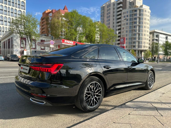 Продажа Audi A6, 2019 год в Москве Москва