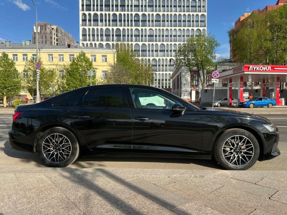 Продажа Audi A6, 2019 год в Москве Москва