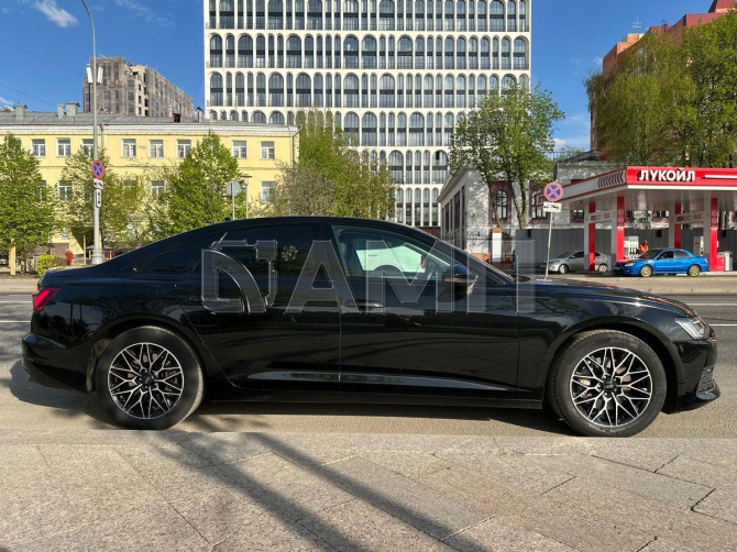 Продажа Audi A6, 2019 год в Москве Москва - изображение 3