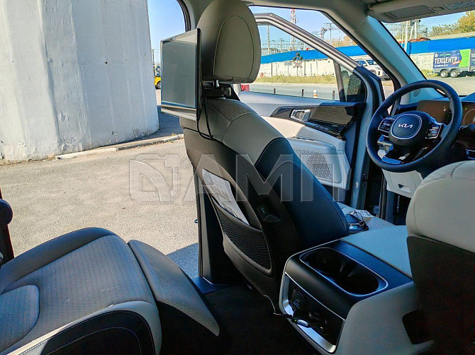 Продажа Kia Carnival, 2024 год в Москве Москва - изображение 2