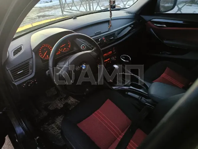 Продаётся BMW X1 18i, 2011 года в Смоленске Смоленск - изображение 4