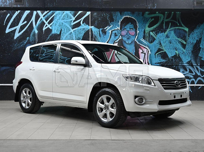 Продажа Toyota RAV4, 2011 год в Краснодаре Краснодар - изображение 1