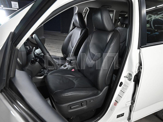 Продажа Toyota RAV4, 2011 год в Краснодаре Краснодар - изображение 6