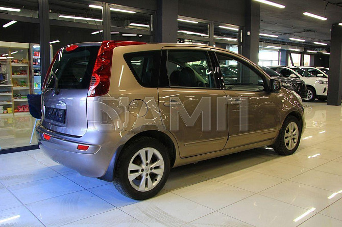 Продажа Nissan Note, 2013 год в Краснодаре Краснодар - изображение 8