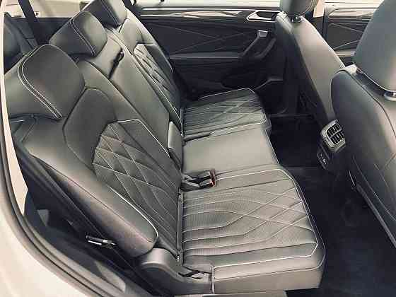 Продажа Volkswagen Tiguan, 2023 год в Москве Москва