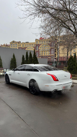 Продажа Jaguar XJ, 2010 год в Москве Москва