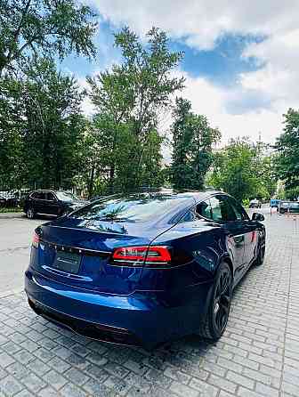 Продажа Tesla Model S, 2023 год в Москве Москва