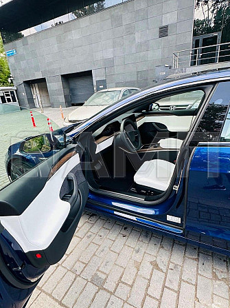 Продажа Tesla Model S, 2023 год в Москве Москва - изображение 5