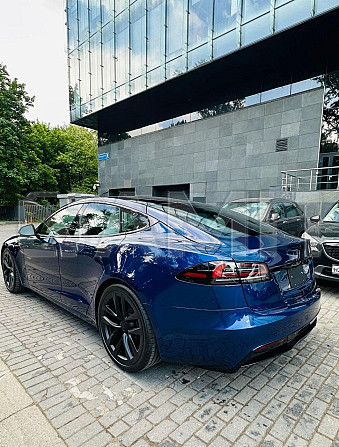 Продажа Tesla Model S, 2023 год в Москве Москва - изображение 6