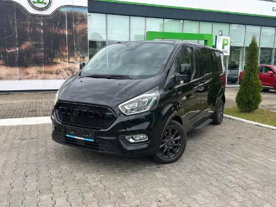 Продаётся Ford Tourneo Custom LWB, 2018 года в Смоленске Смоленск