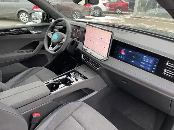 Продаётся Volkswagen Tiguan L Pro, 2024 года в Смоленске Смоленск