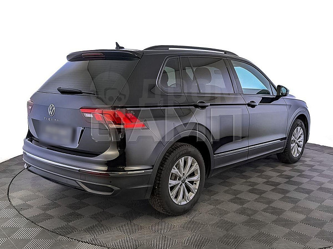 Продажа Volkswagen Tiguan, 2021 год в Москве Москва - изображение 3