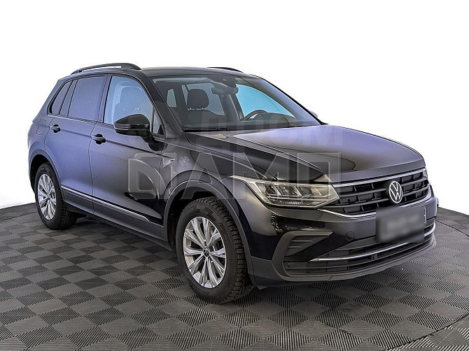 Продажа Volkswagen Tiguan, 2021 год в Москве Москва - изображение 1