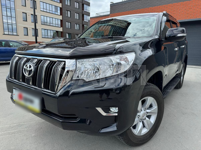 Продажа Toyota Land Cruiser Prado, 2021 год в Новосибирске Новосибирск - изображение 8