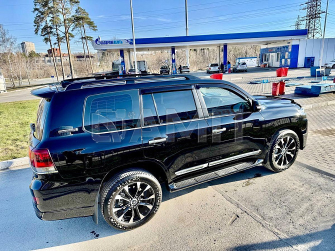 Продажа Toyota Land Cruiser, 2019 год в Новосибирске Новосибирск - изображение 3