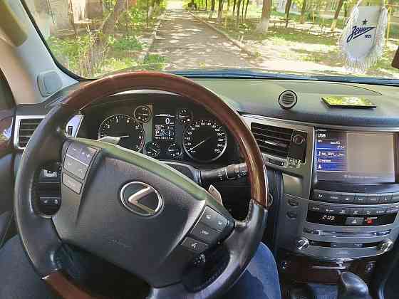Продам Lexus LX570, 2013 год в Ростове-на-Дону Ростов-на-Дону