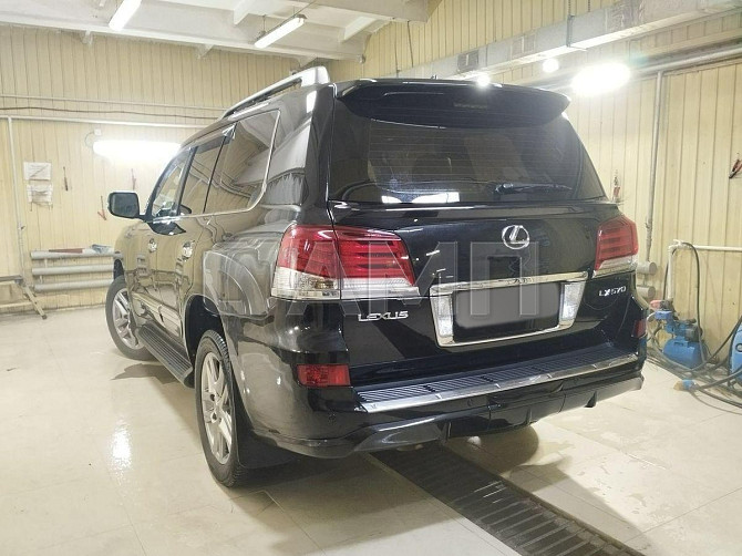 Продам Lexus LX570, 2013 год в Ростове-на-Дону Ростов-на-Дону - изображение 3