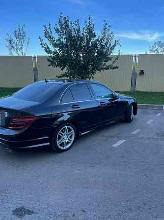 Продам Mercedes-Benz C-Class, 2010 год в Ростове-на-Дону Ростов-на-Дону
