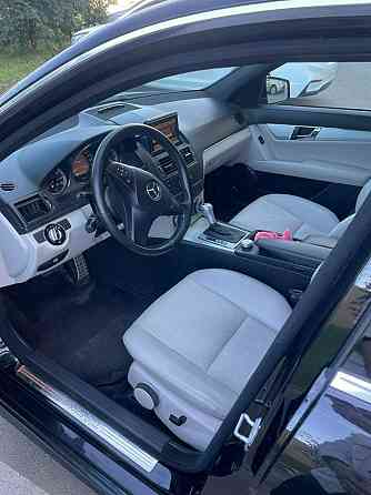 Продам Mercedes-Benz C-Class, 2010 год в Ростове-на-Дону Ростов-на-Дону