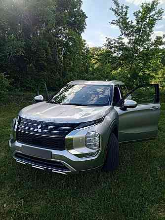 Продам Mitsubishi Outlander, 2022 год в Ростове-на-Дону Ростов-на-Дону