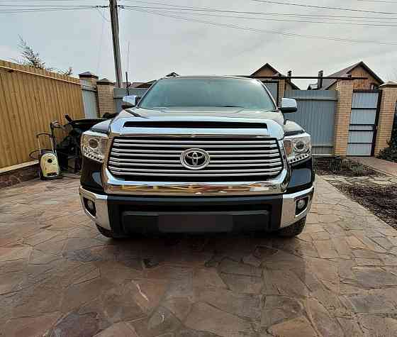 Продам Toyota Tundra, 2014 год в Ростове-на-Дону Ростов-на-Дону